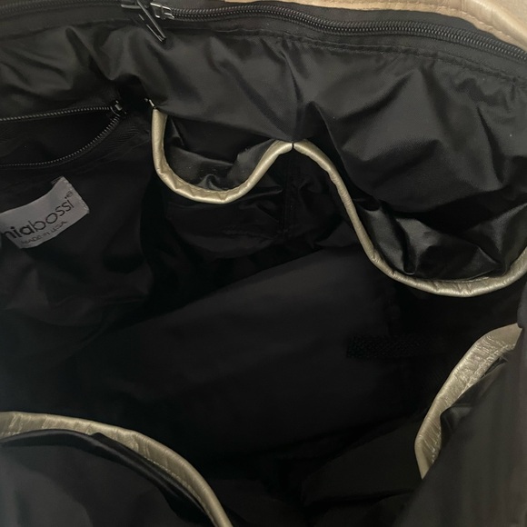 Mia Bossi Elegant Coral and Cream Interior Diaper Bag - Picture 4 of 5